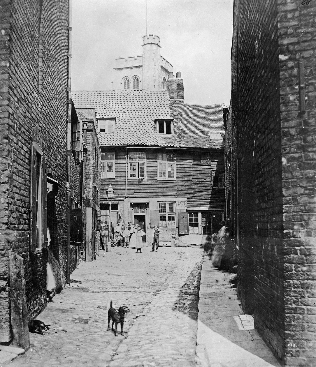 Straatscène in Victoriaans Londen door English Photographer