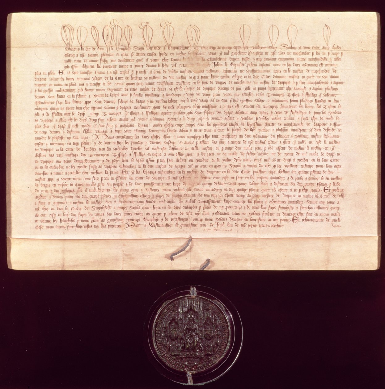 Octrooibrieven verleend aan de Eerbiedwaardige Compagnie van Drapers, 1438-9 door English School