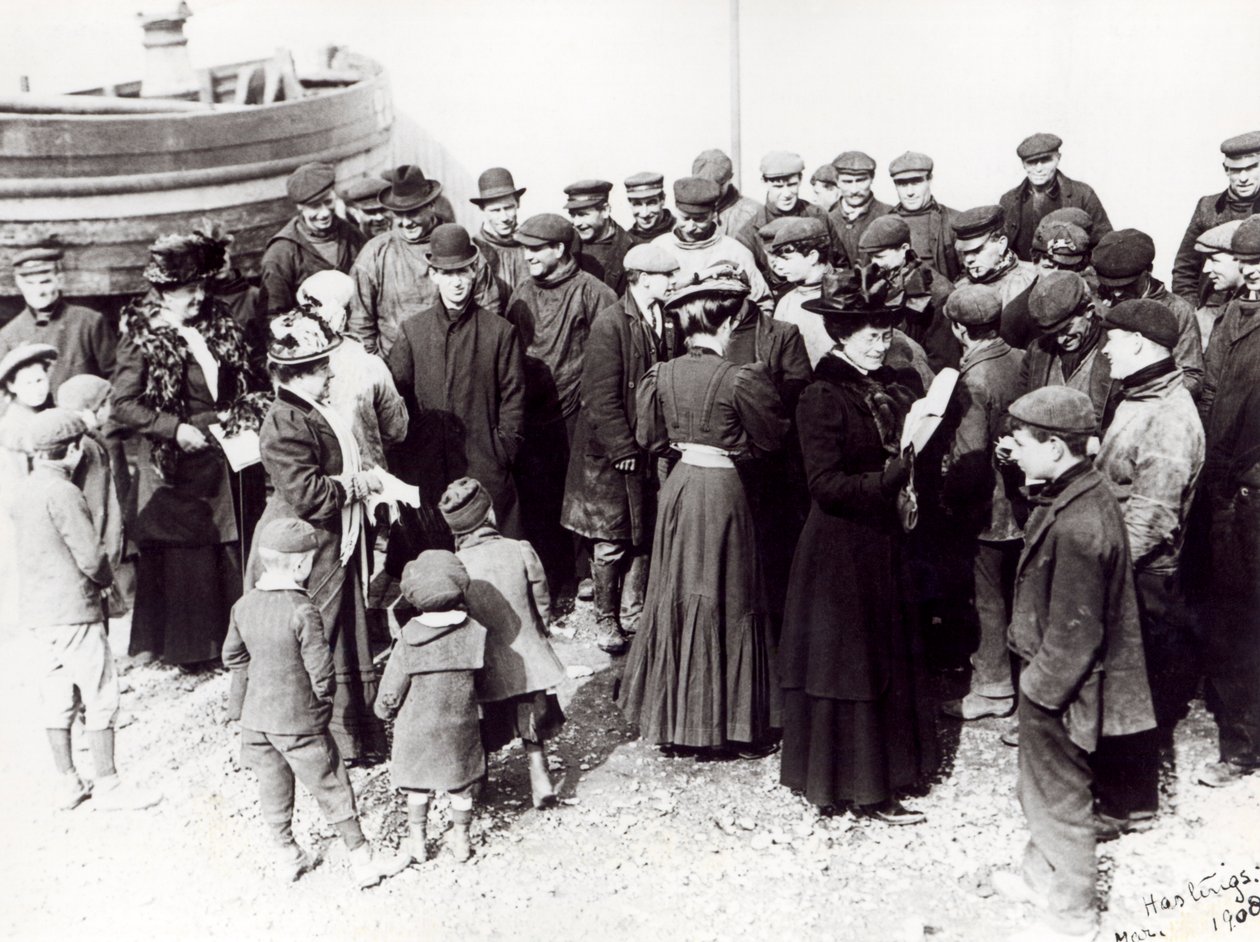 Suffragettes in Hastings door English Photographer