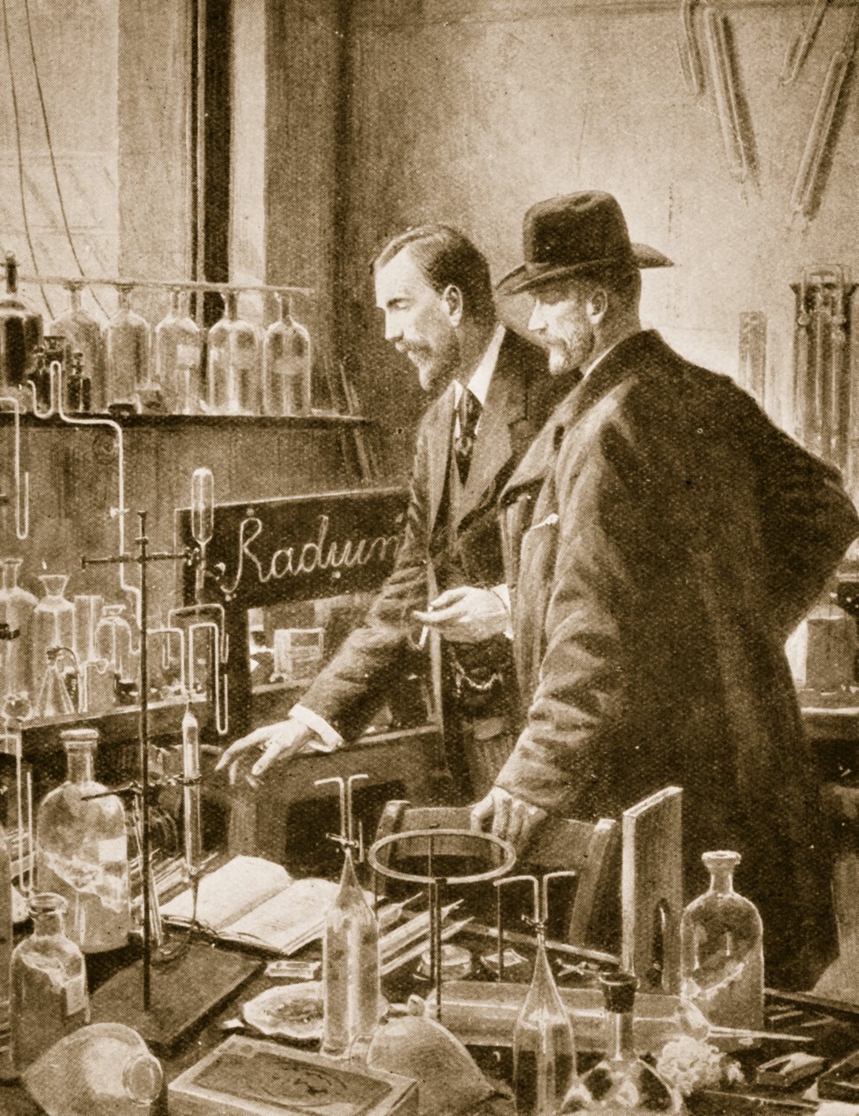 Pierre Curie praat met Sir William Ramsay door English School