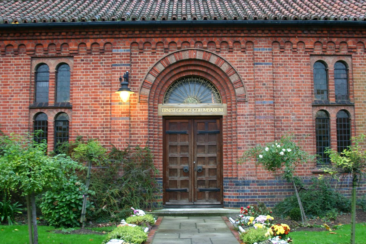 Exterieur van het Columbarium, voltooid in 1911 door Ernest George