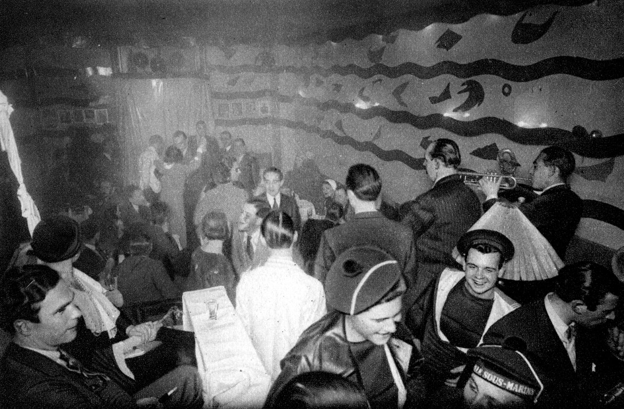 Een taverne in Montparnasse, Parijs, 1931 door Ernest Flammarion