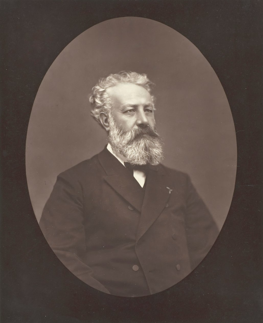 Jules Verne, ca. 1876 door Etienne Carjat