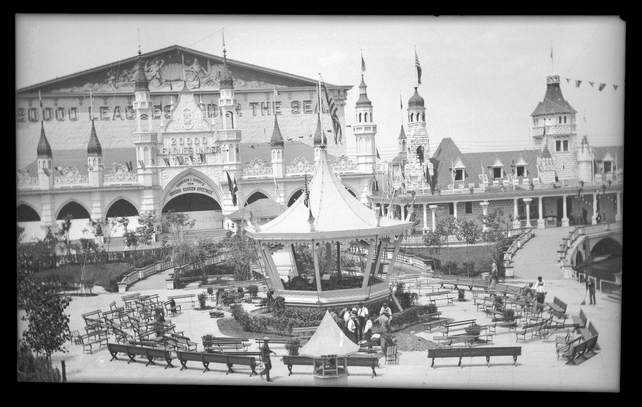 Luna Park, 1903 door Eugene Wemlinger