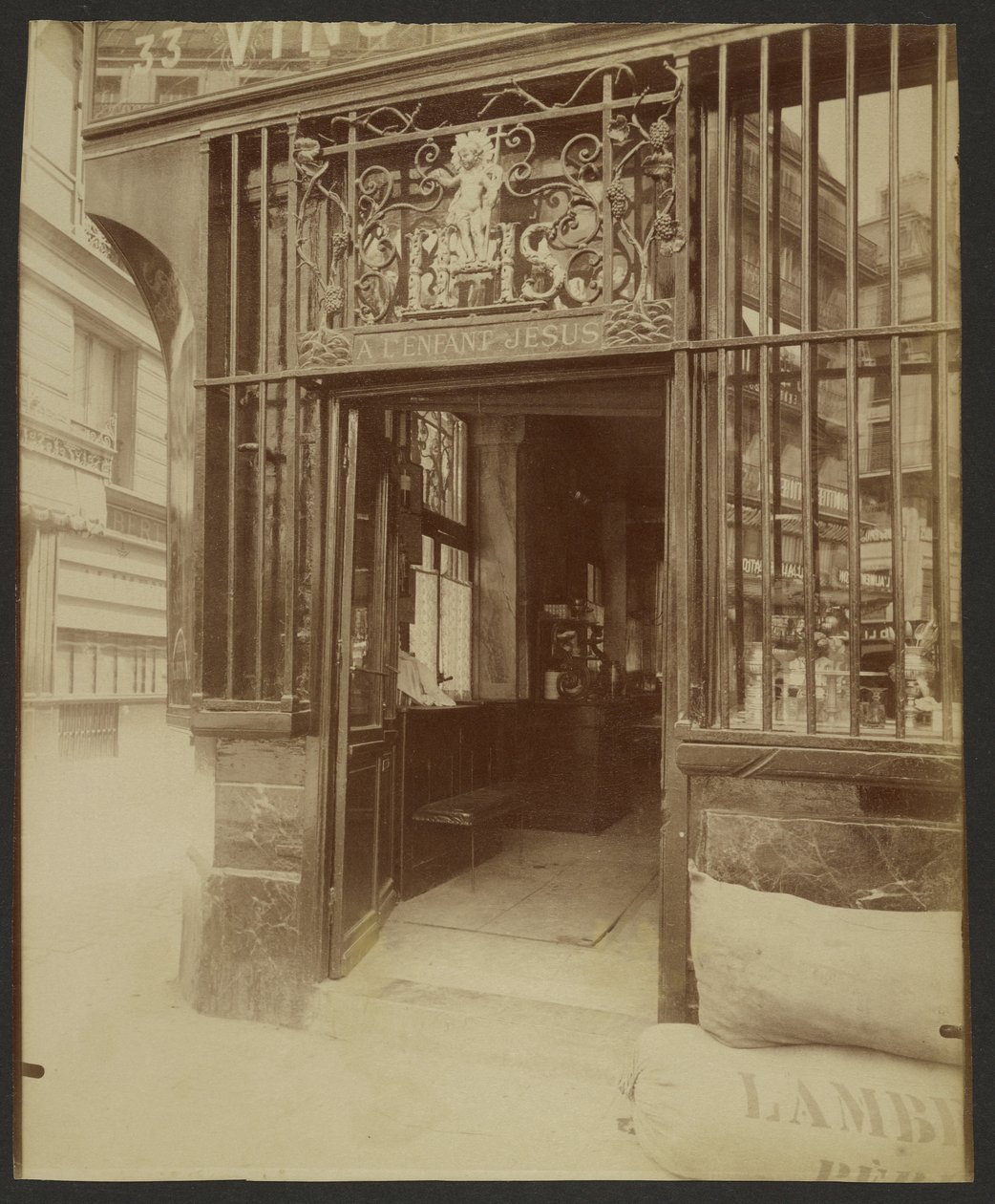 33 Bourdonnaisstraat door Eugène Atget