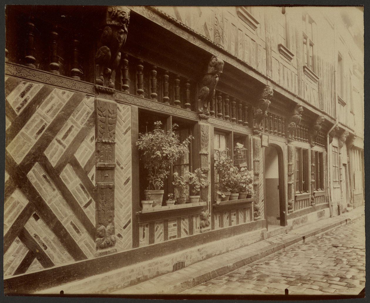 Huis 25 Rue Saint-Laurent, Beauvais door Eugène Atget