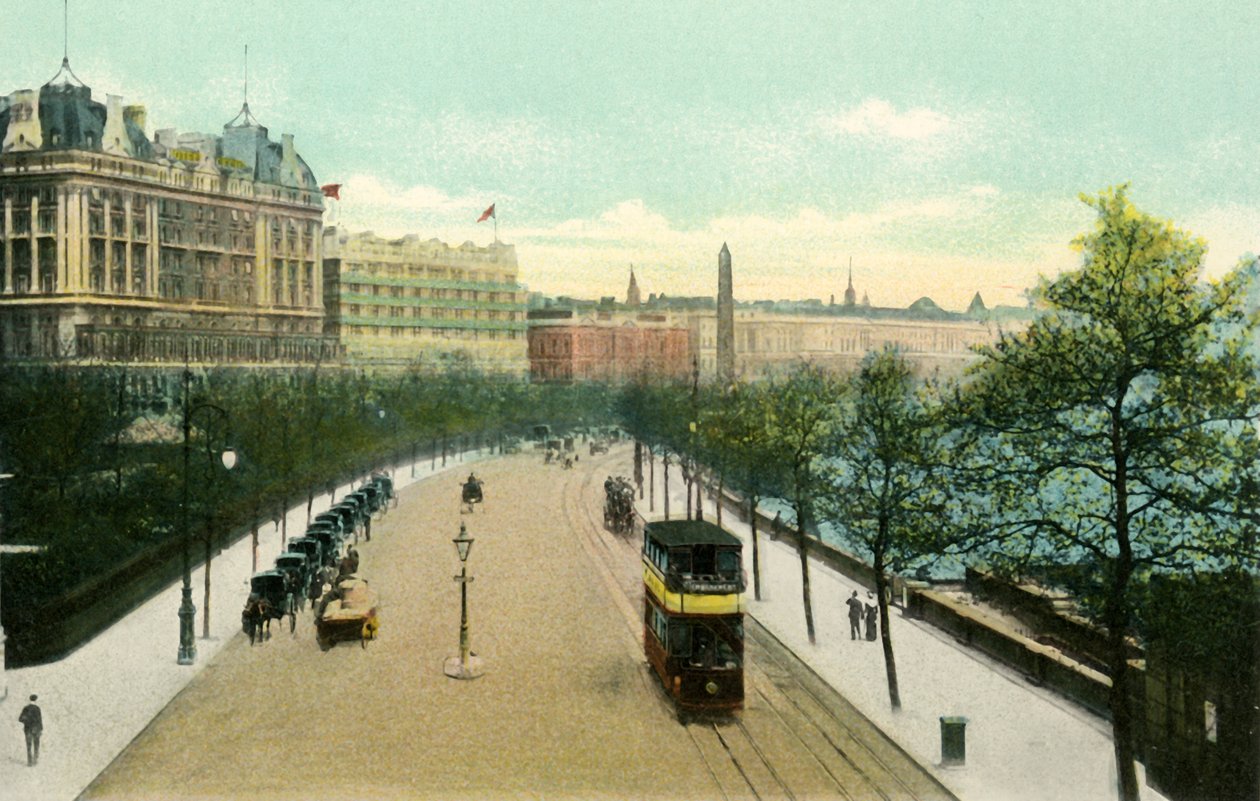 De Thames Embankment door Eyre and Spottiswoode