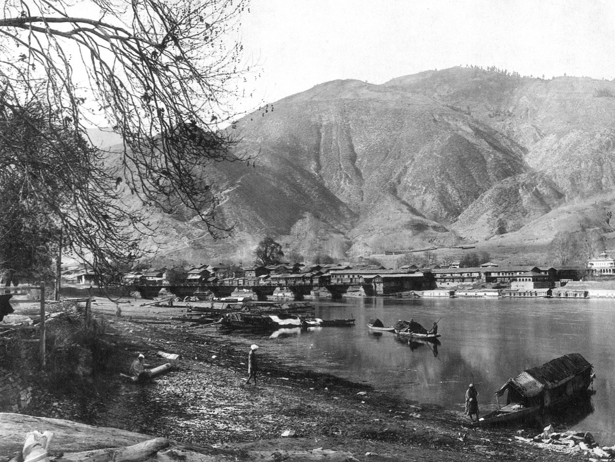 Baramulla, Kashmir, India, begin 20e eeuw door F. Bremner