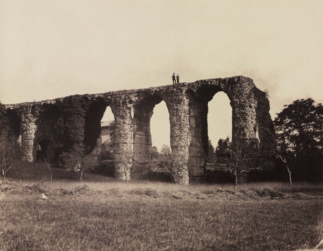 Romeins Aquaduct, Beaunant, Frankrijk door F. Chabrol