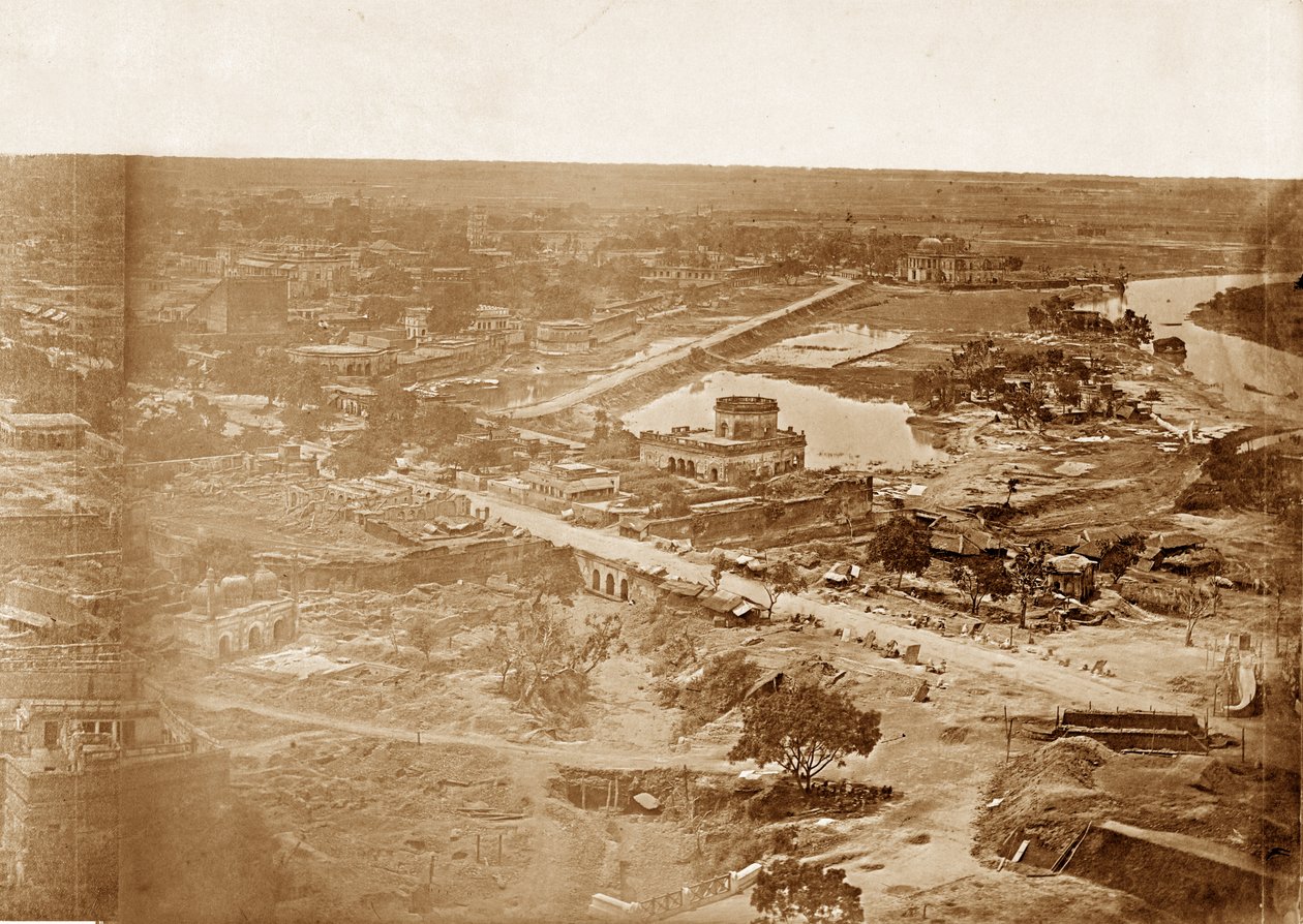 Panorama van MachiBoran, Lucknow door Felice Beato