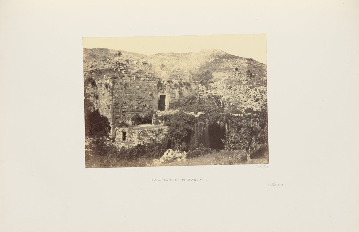 Ceasarea [sic] Filippi (Baneas) door Francis Frith