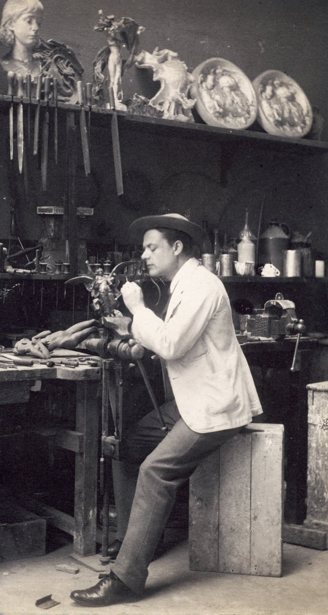 Alfred Gilbert in Zijn Studio door Frederick Hollyer