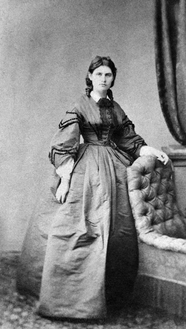 Berthe Morisot, ca. 1870 door French Photographer