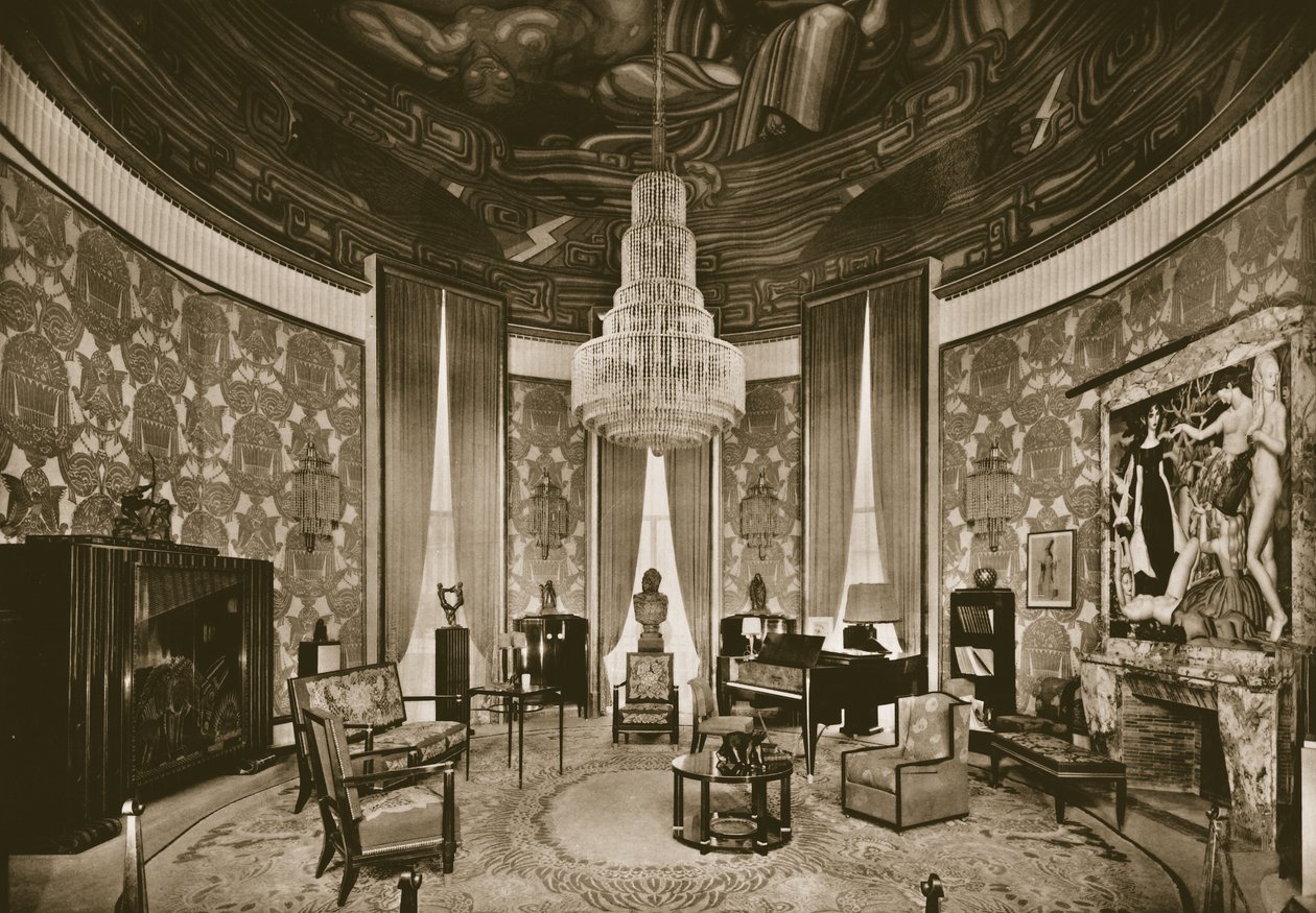 Grand Salon, ontworpen door Jacques-Emile Ruhlmann, 1925 door French Photographer