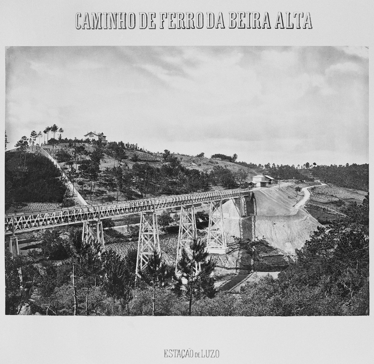 Spoorbrug Beira Alta, Luzo, Portugal door French Photographer