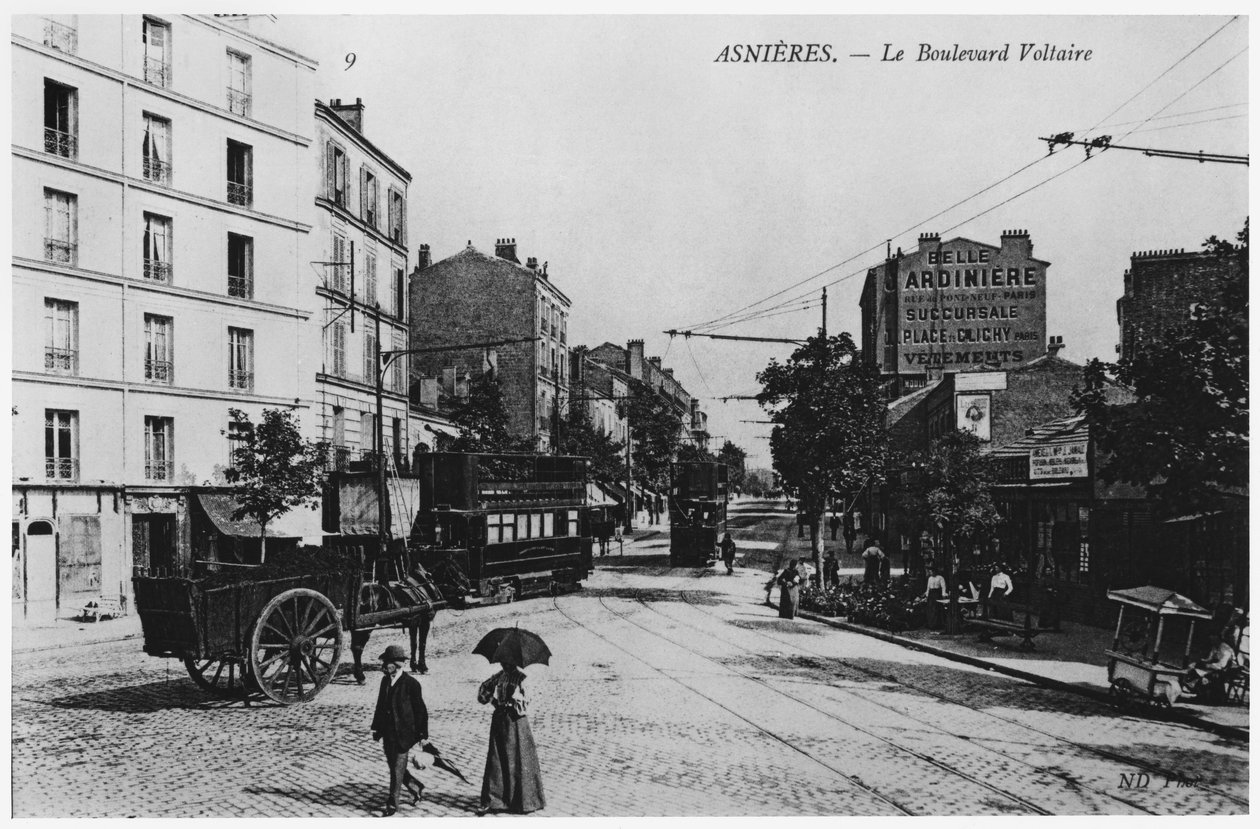 Uitzicht op Asnieres, Boulevard Voltaire, ca. 1900 door French Photographer