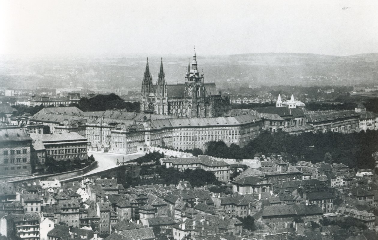 Uitzicht op Praag, eind 19e eeuw door French Photographer