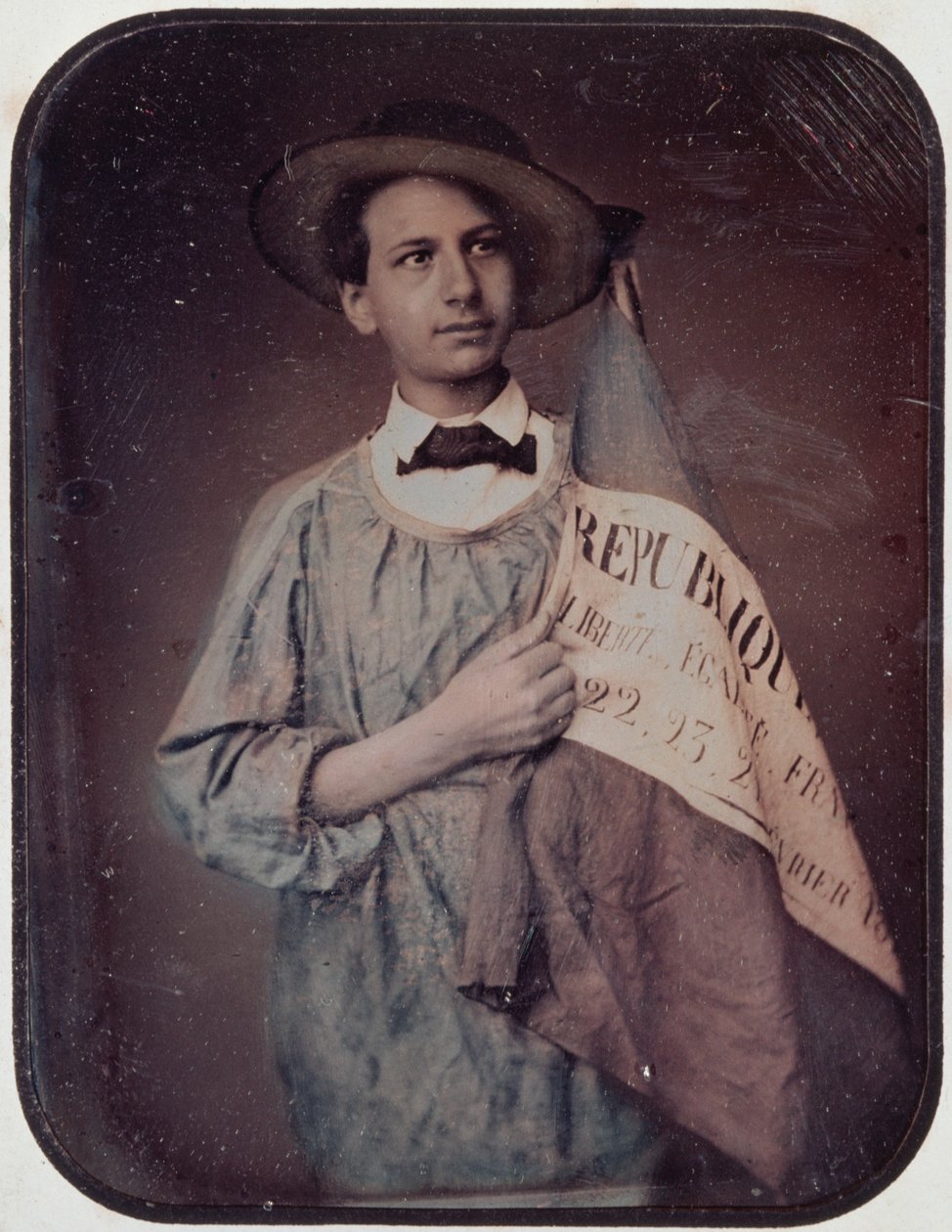 Jonge man met een vlag, 1848 door French Photographer