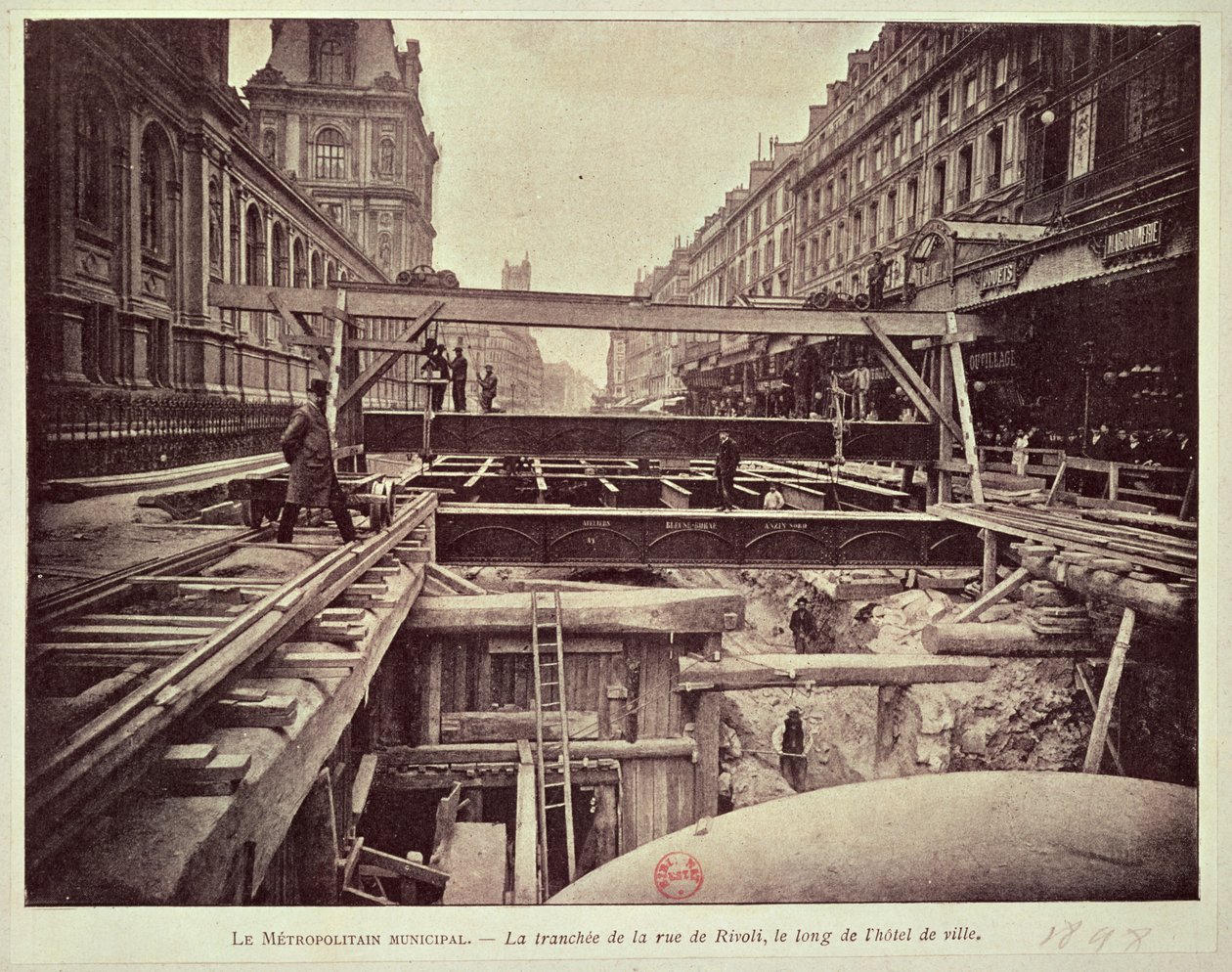 Bouw van het metrosysteem langs de rue de Rivoli, 1898 door French School