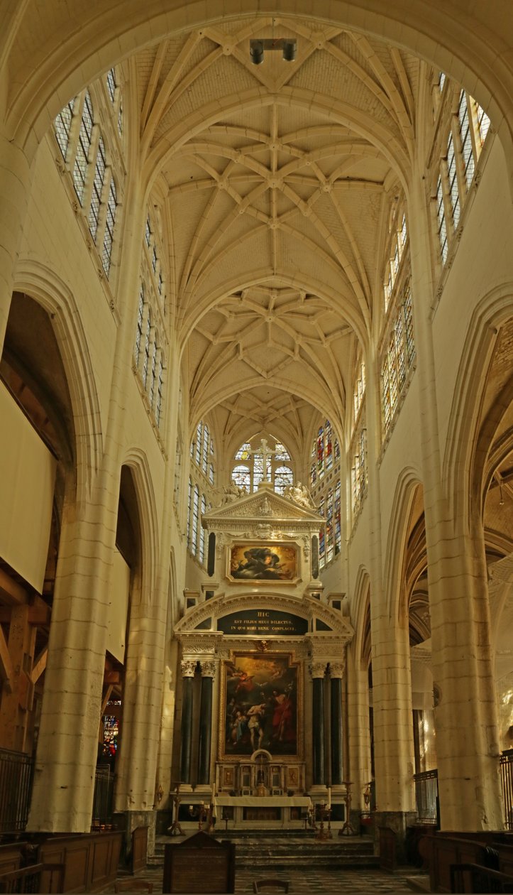 Uitzicht op het oostelijke einde van de kerk door French School
