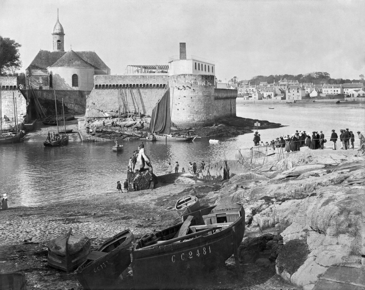 Haven, Concarneau door French Photographer
