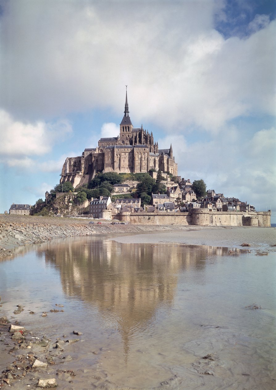 Mont Saint-Michel door French School