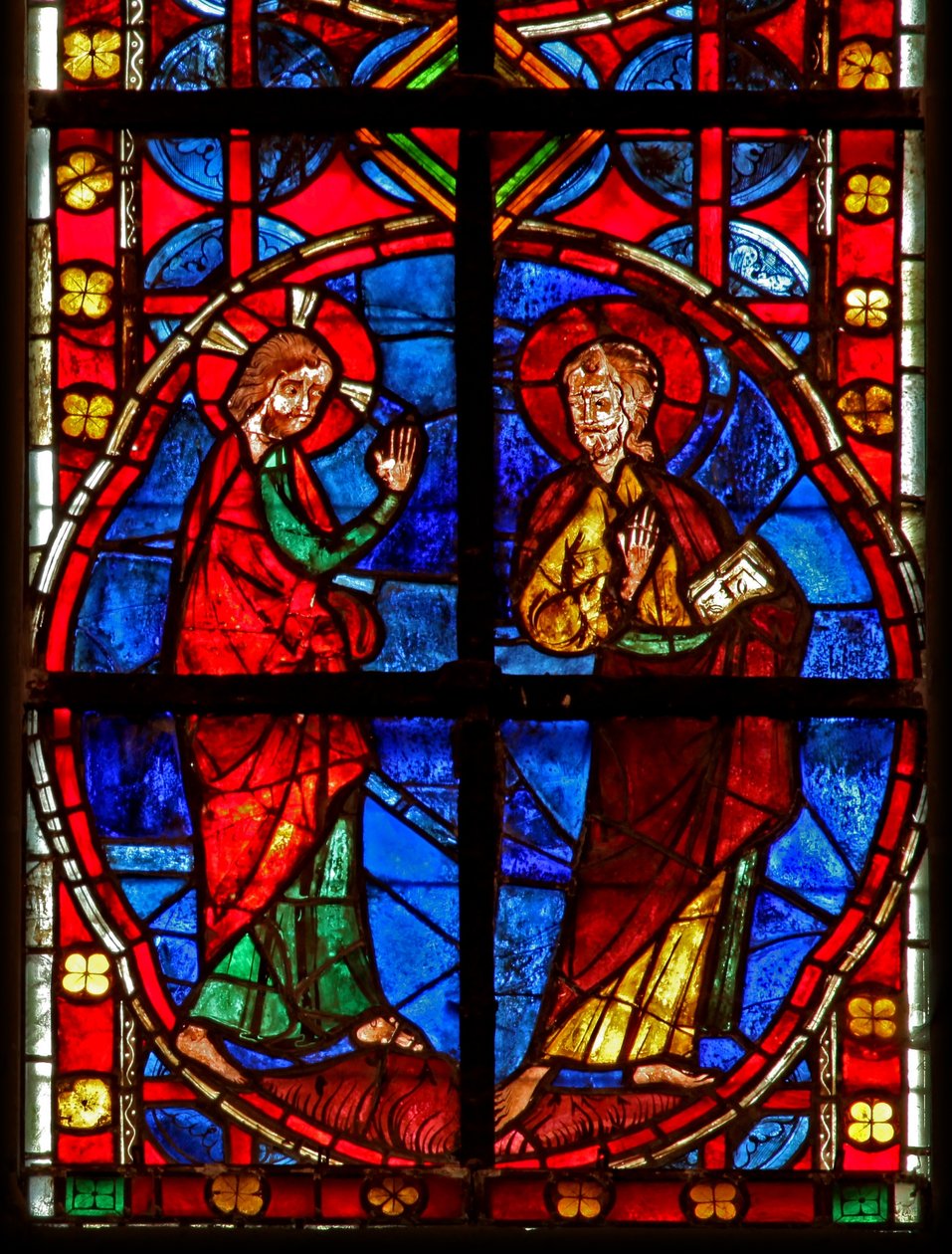 Raam w210 met St. Jacobus met Christus door French School