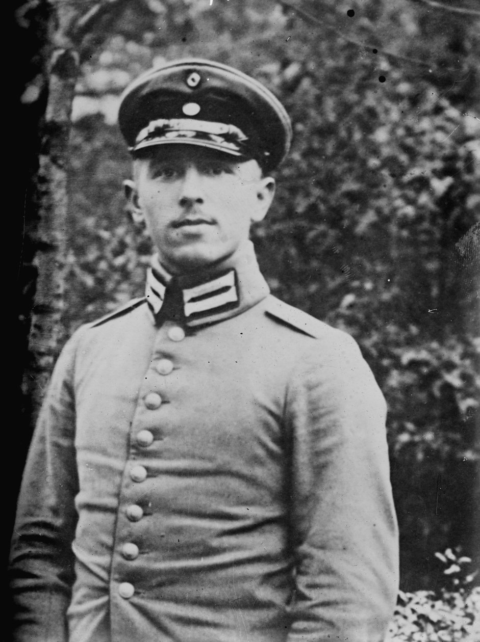 Luitenant Max Immelmann, ca. 1916 door George Grantham Bain
