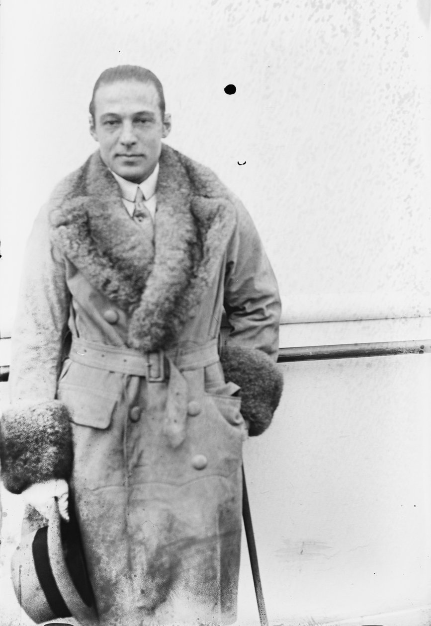 Rudolph Valentino, ca. 1925 door George Grantham Bain