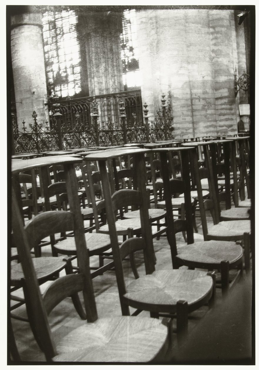 Kerkinterieur in Frankrijk door George Hendrik Breitner