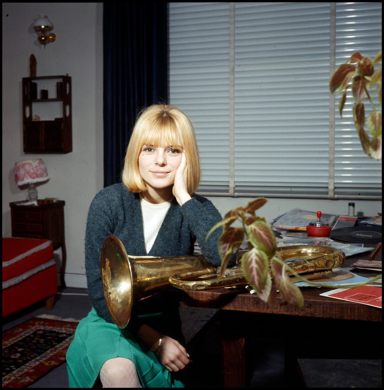 France Gall thuis, Parijs door Bartolome Esteban and studio Murillo