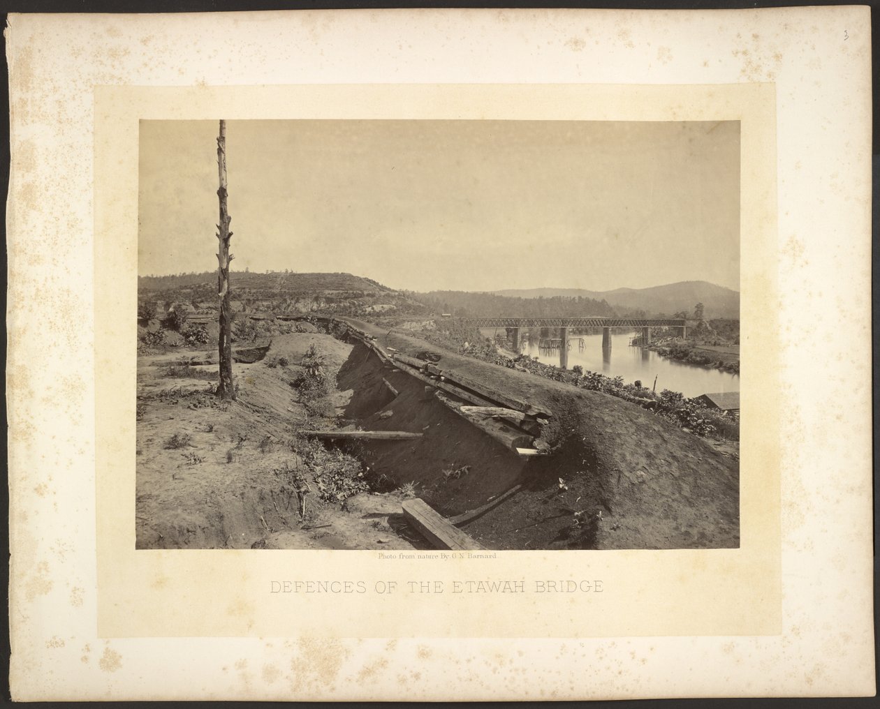 Verdedigingen van de Etawah-brug door George N. Barnard