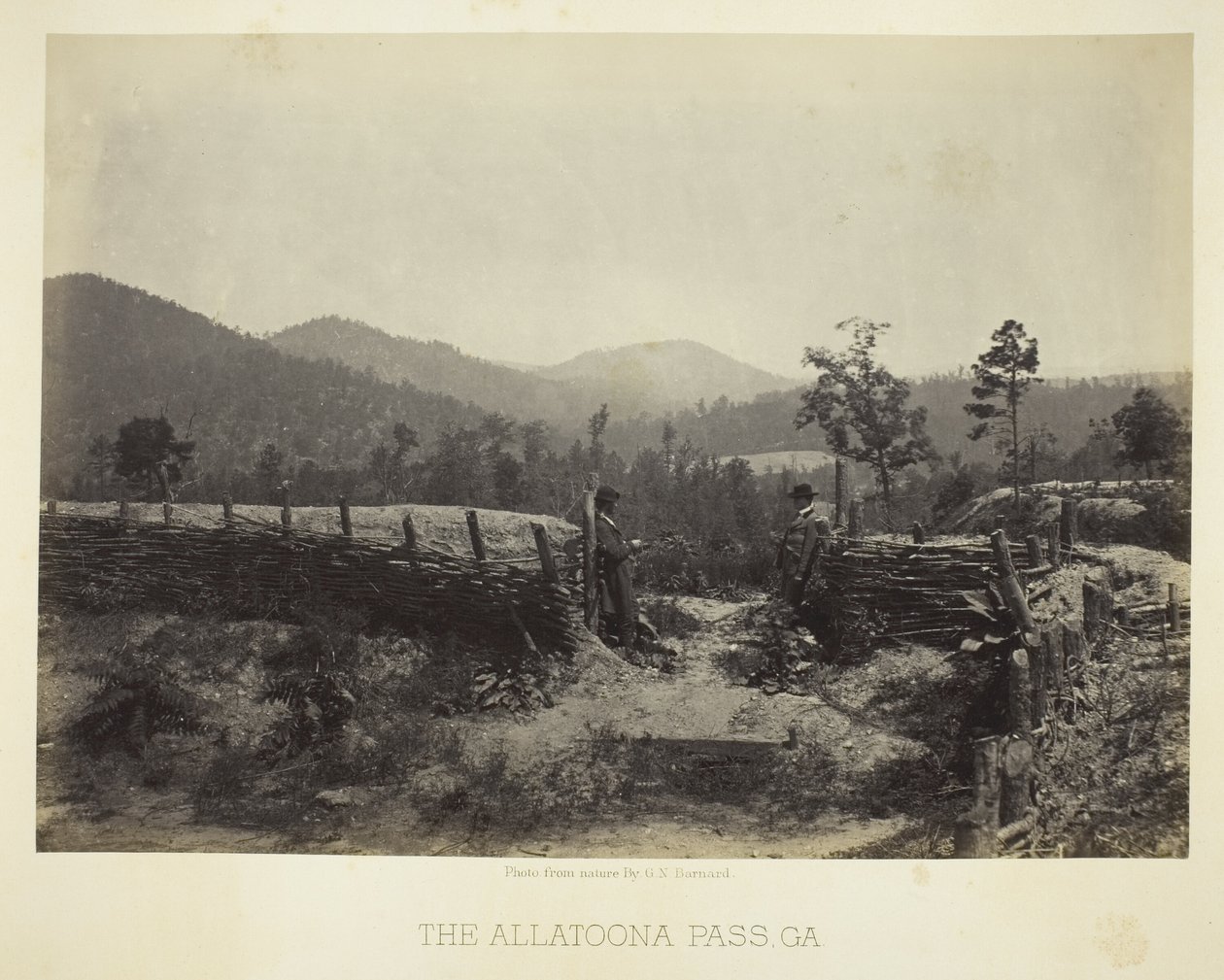 De Allatoona Pass, GA door George N. Barnard