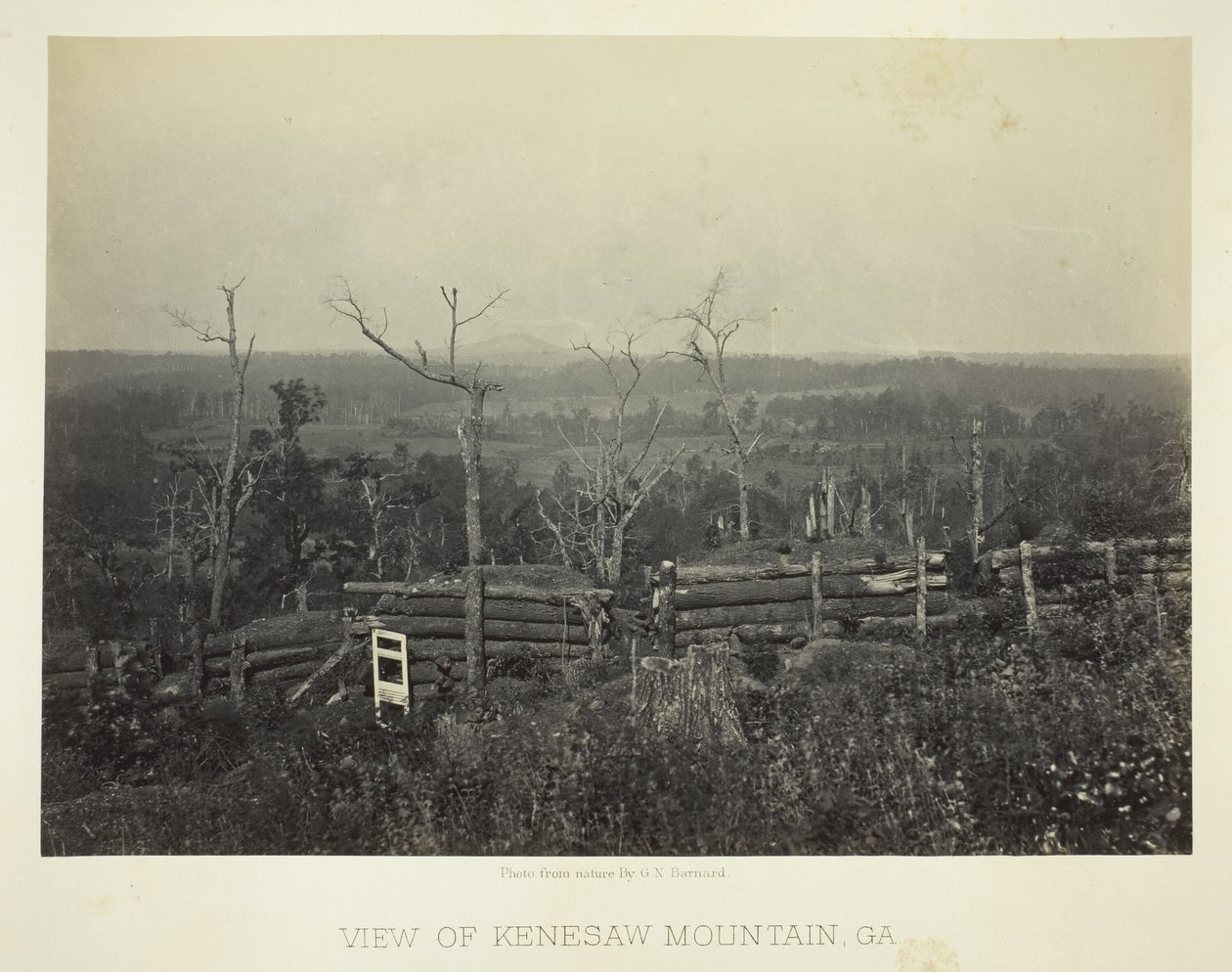 Uitzicht op Kenesaw Mountain, Ga. door George N. Barnard