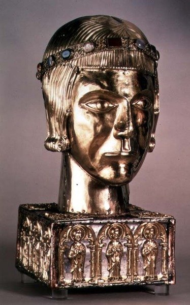 Gouden hoofd van St. Eustace, ca. 1210, Duitsland door German School