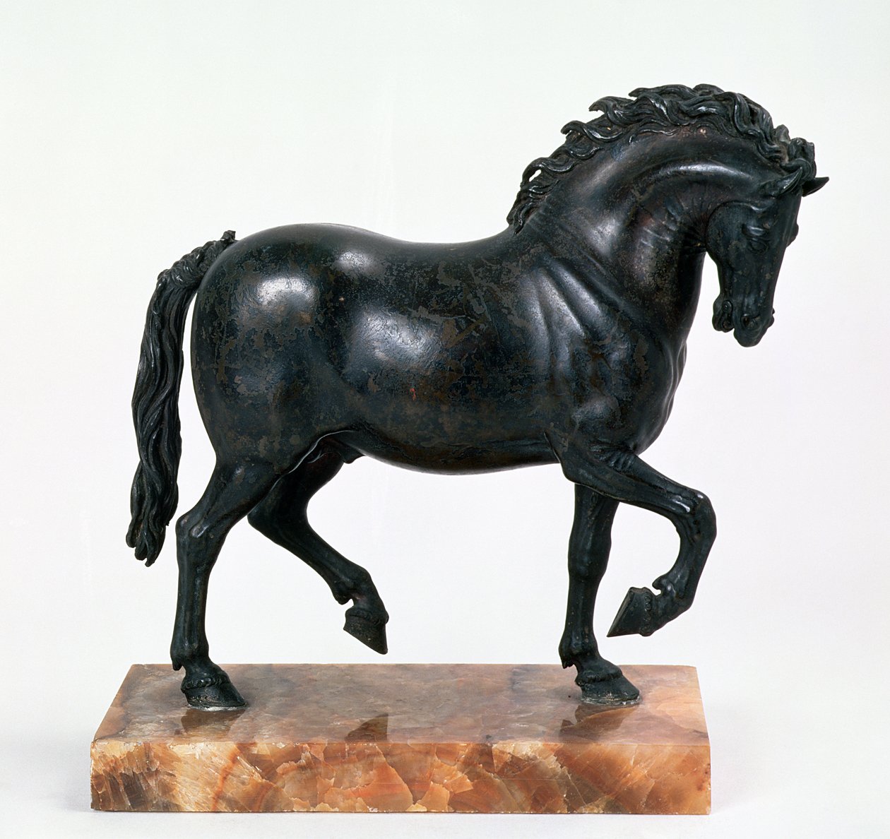 Wandelend Paard door Giambologna