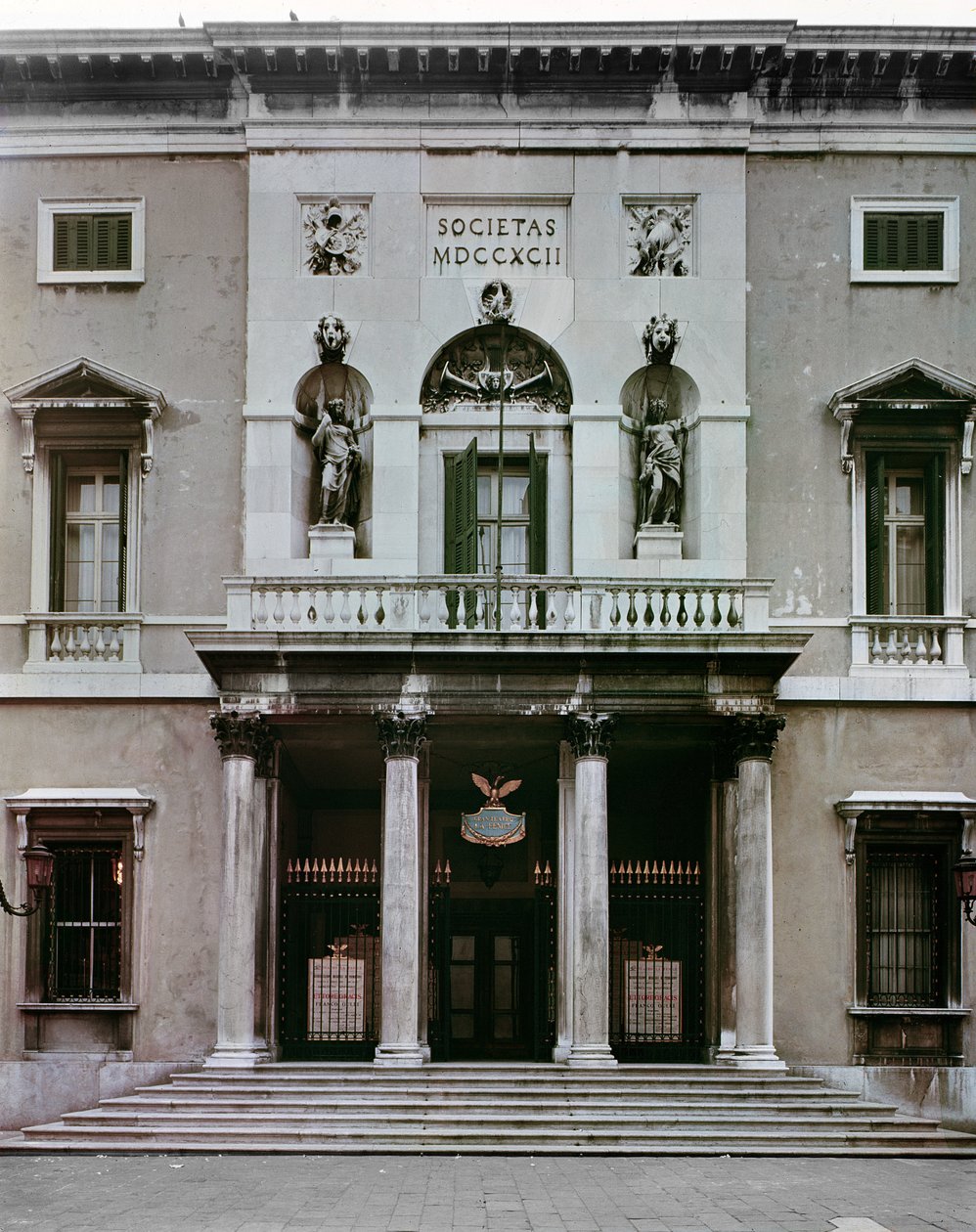 Gran Teatro La Fenice door Gian Antonio Selva