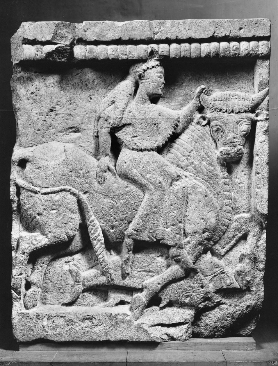 Europa op de stier, metoop van de Tempel van Selinunte, Sicilië door Greek