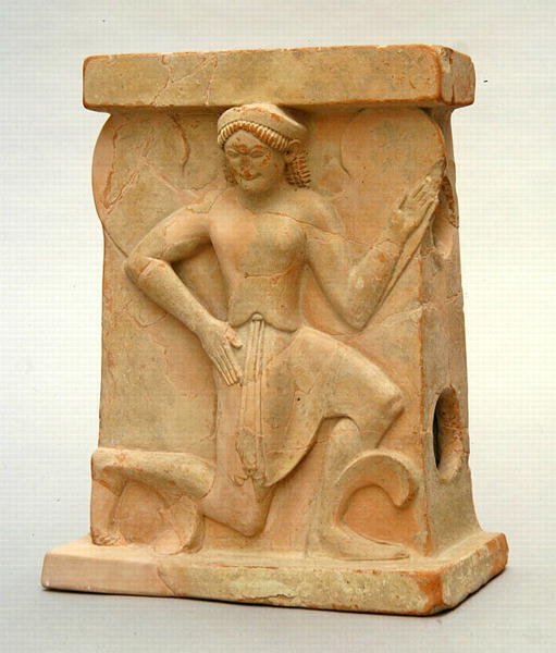 Keramisch altaar met Iris, ca. 500 v.Chr. door Greek