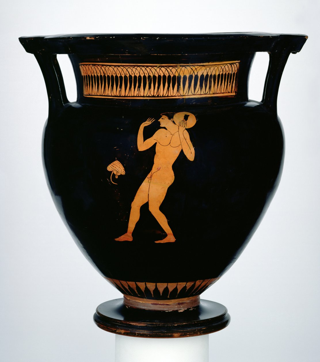 Roodfigurige krater met een discuswerper (keramiek) door Greek School