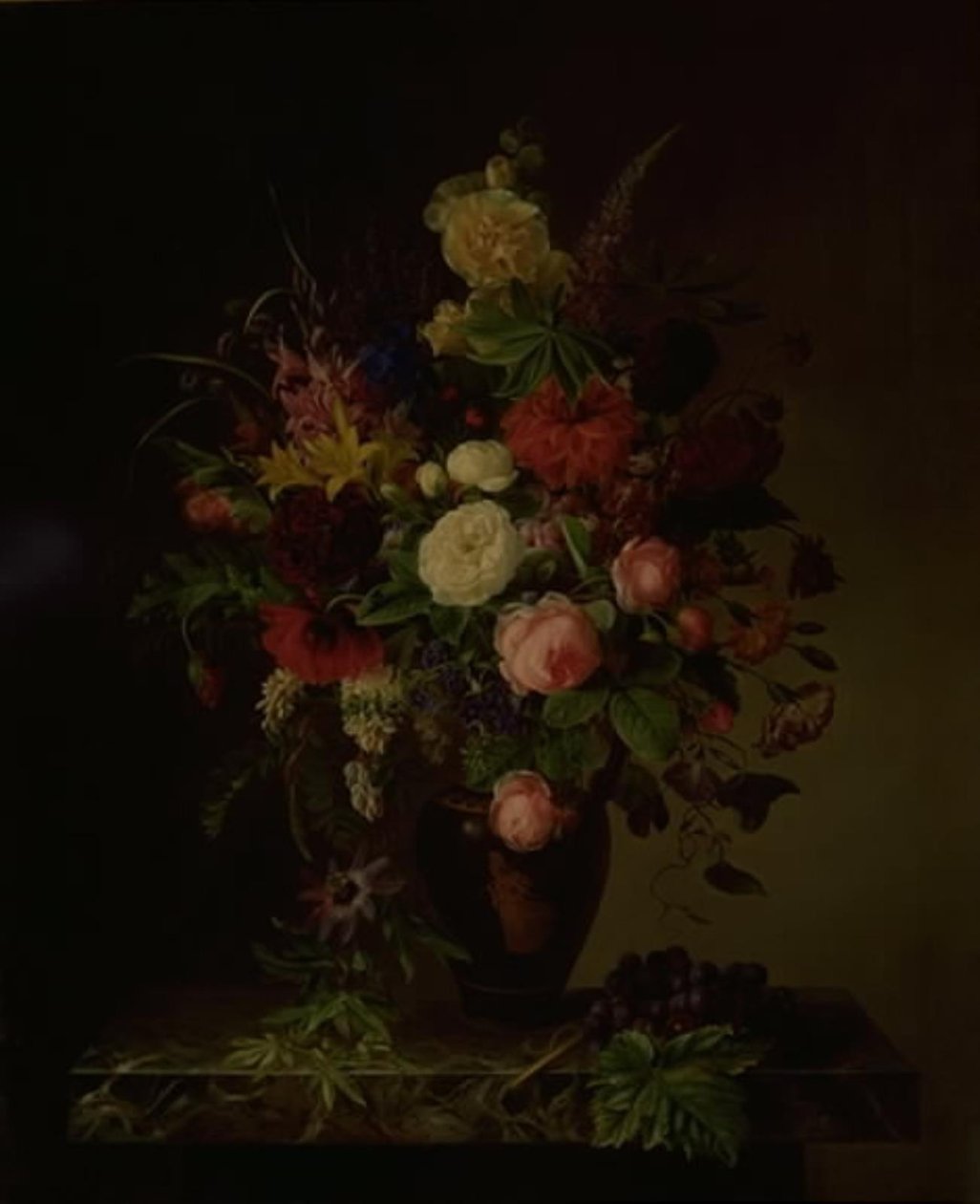 Een vaas met bloemen door Hanne Hellesen