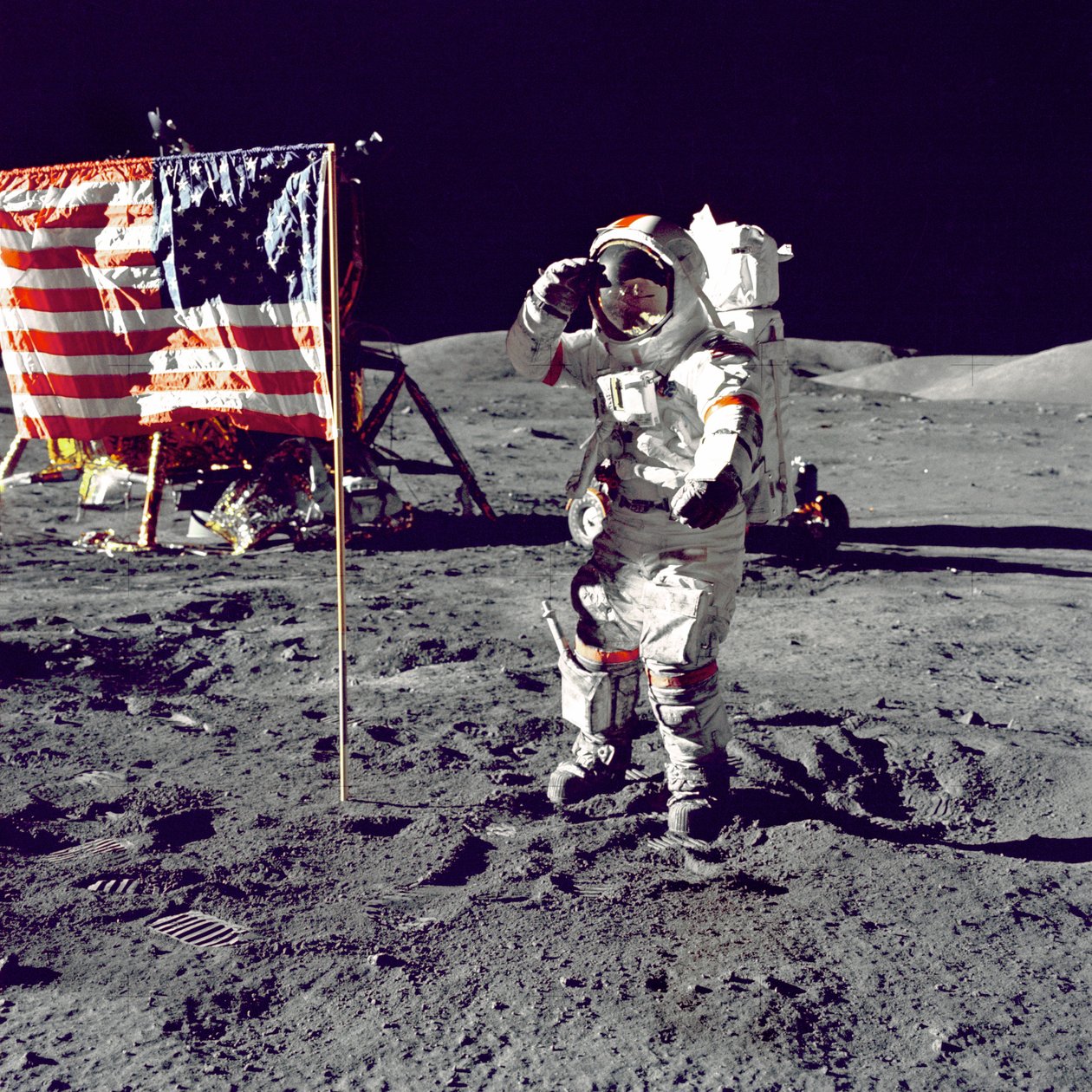 Cernan springt en groet de vlag, 1972 door Harrison Schmitt