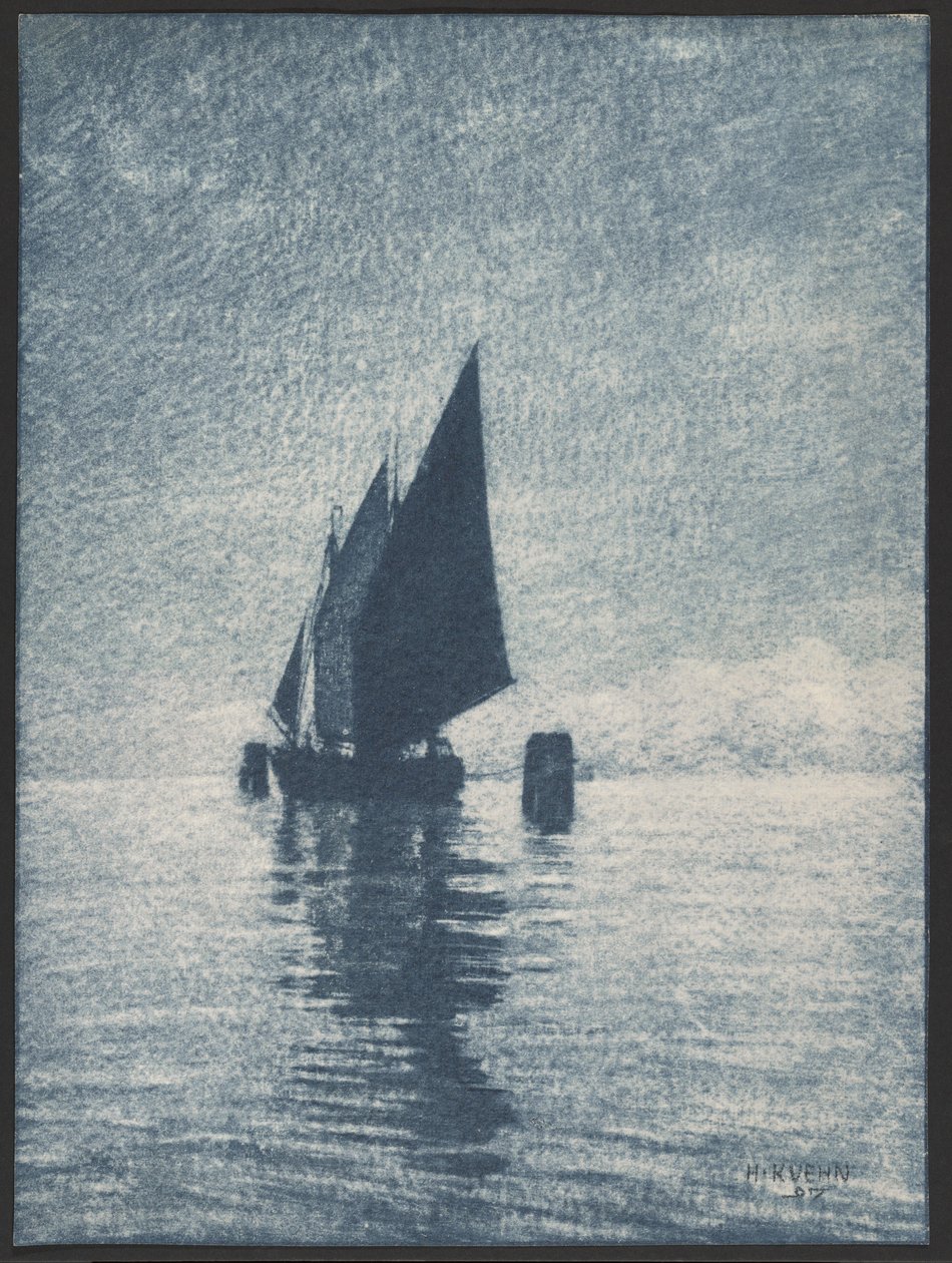 [Gemeerde Zeilboot]. door Heinrich Kuhn