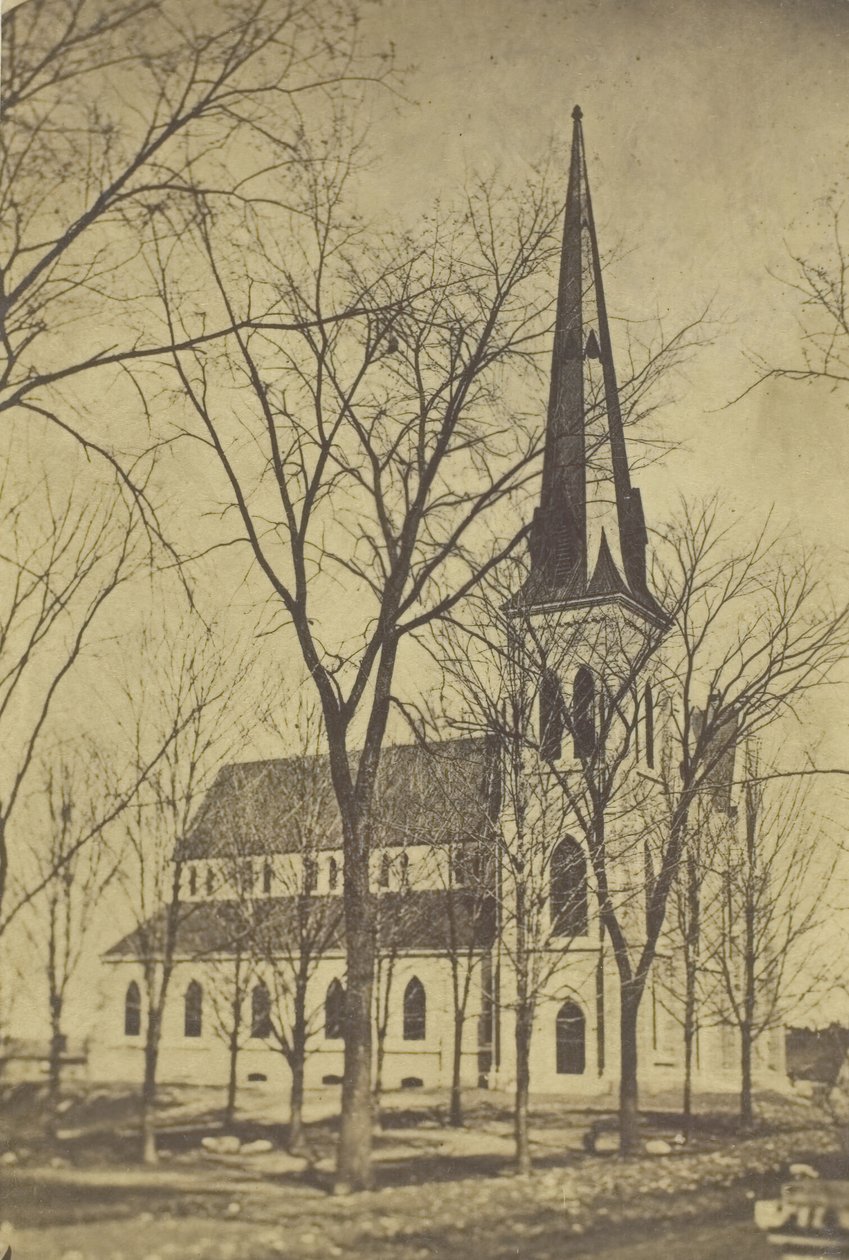 Naamloze kerk met spitse toren door Hendee