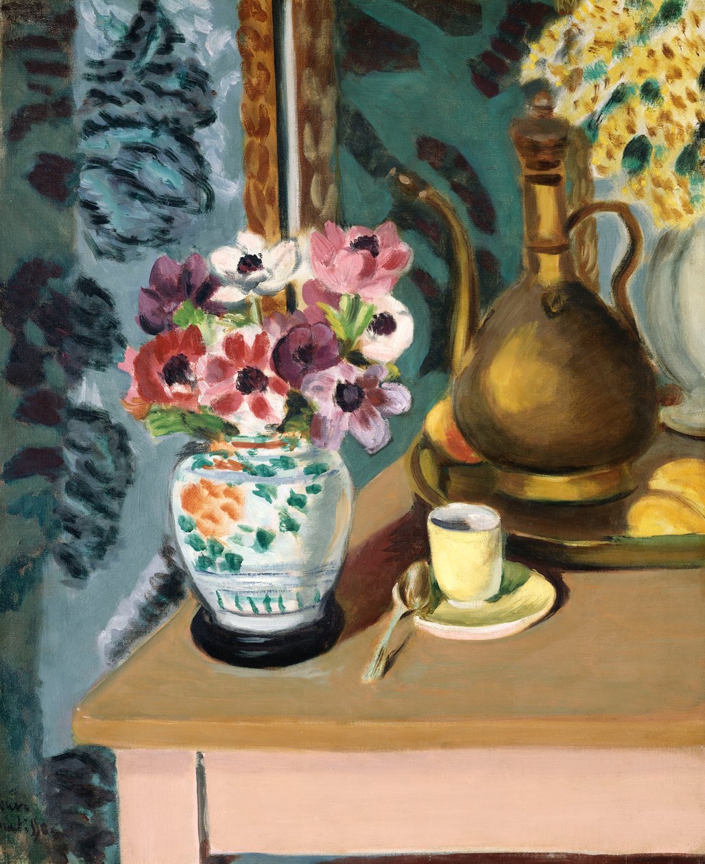 Stilleven, bloemen en een beker door Henri Matisse