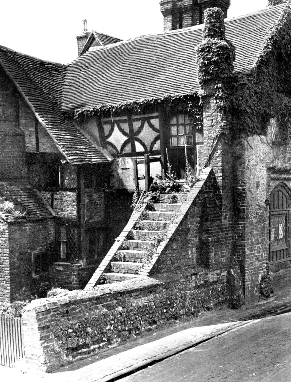 Manor House, Ditchling, East Sussex, 1924-1926 door Herbert Felton