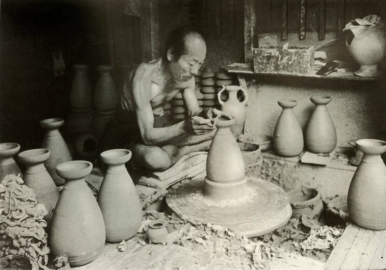 De pottenbakker aan zijn wiel, 1910 door Herbert Ponting