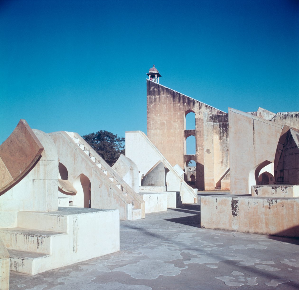 Astronomisch observatorium, gebouwd 1726-34 door Indian School