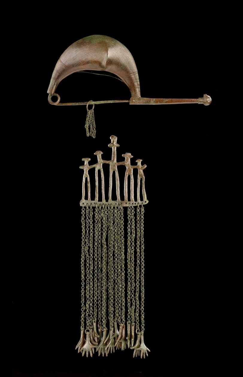 Fibula (koperlegering) door Iron Age
