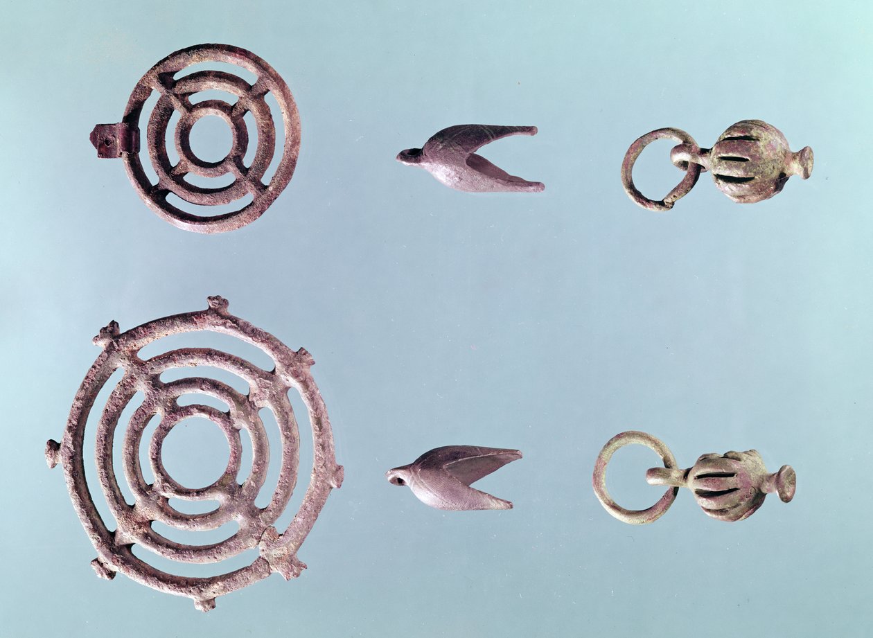 Selectie van hangers (metaal) door Iron Age